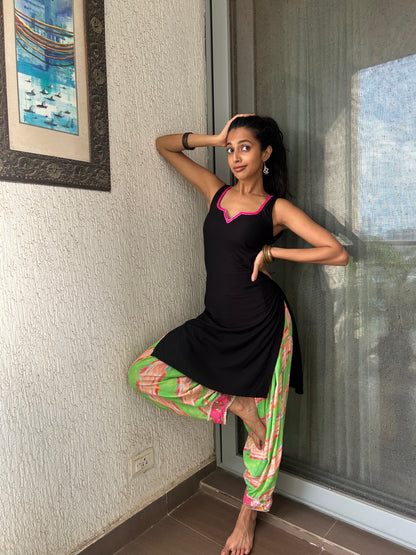 Bindee Basic UV kurti