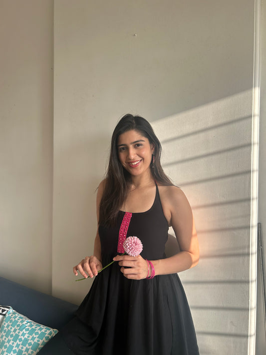 KAADHA - BLACK Halterneck Kurti